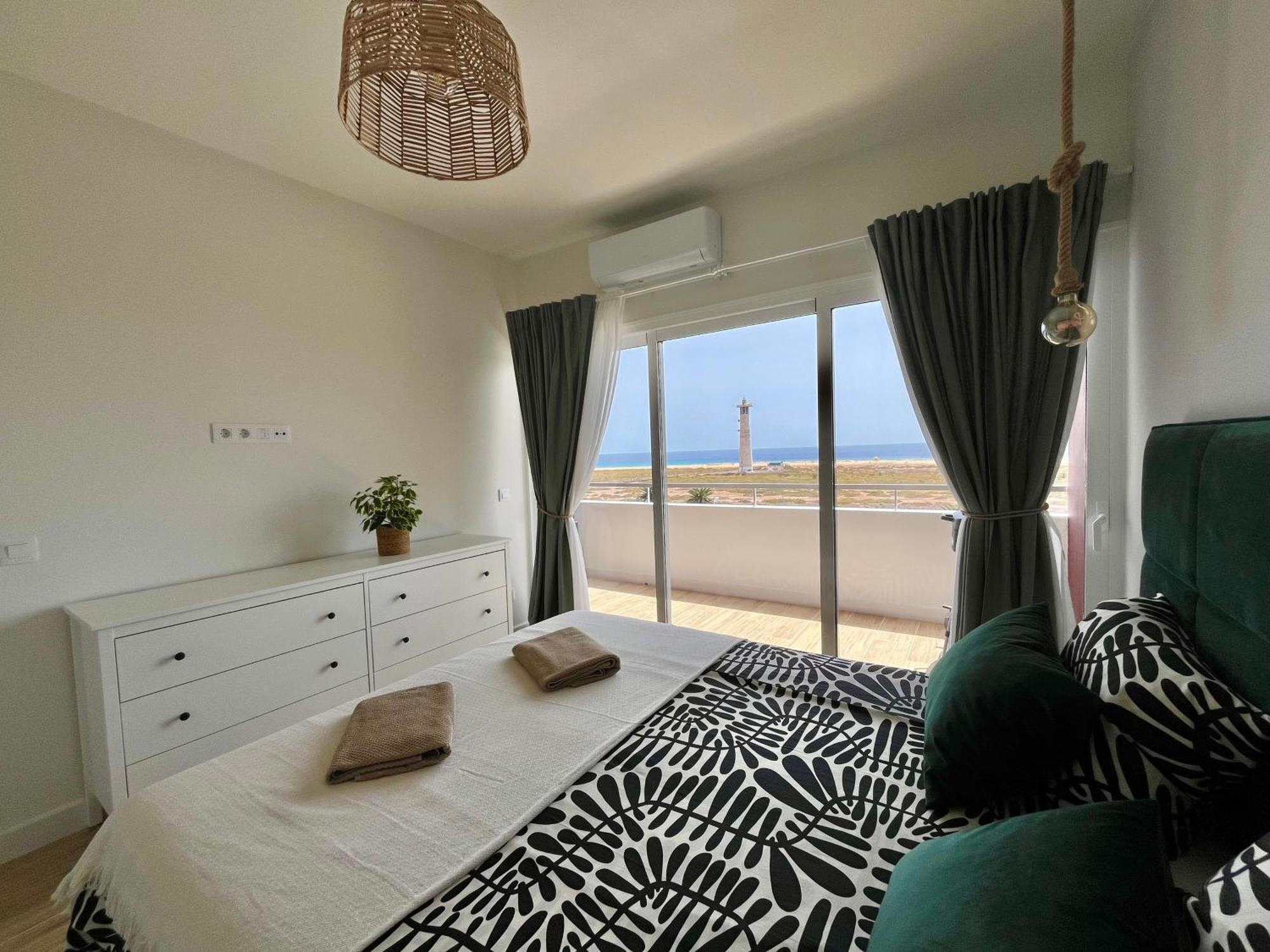 Ocean Touch Apartment